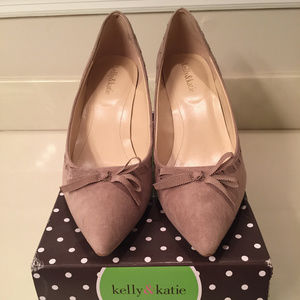 Kelly & Katie Taupe Suede Pumps in Women